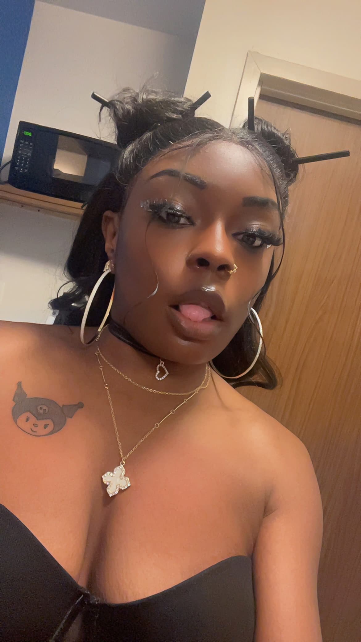 Profile cover